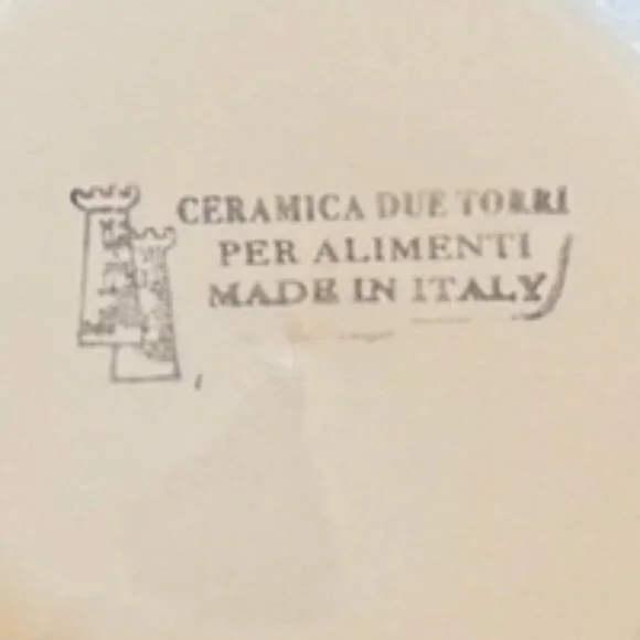 2 Vintage Italian Alimenti Teddy bear 8" plates - Picture 13 of 13